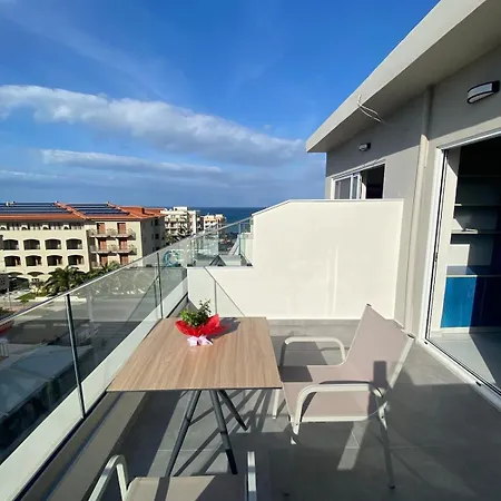 Heavenly Roof Apartament