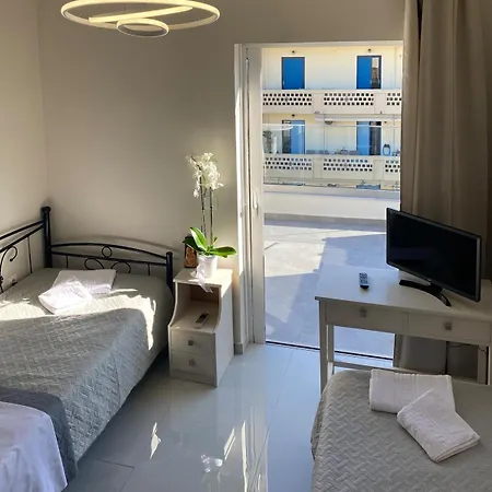 Heavenly Roof Apartament Retimno